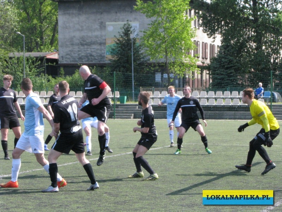 B KAT: PRZEGRYWALI ALE W KOŃCÓWCE WYGRALI